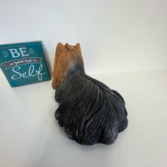 Vintage Sandicast Yorkie - handcast and handpainted in USA By Sandra Brue #155 - Picture 5 of 6
